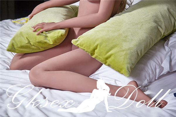 muñeca sexual04064 11Muñeca sexual realista con pechos pequeños y suaves de cm Aurora sexdoll04064 11 155cm soft small breasts realistic sex doll Aurora