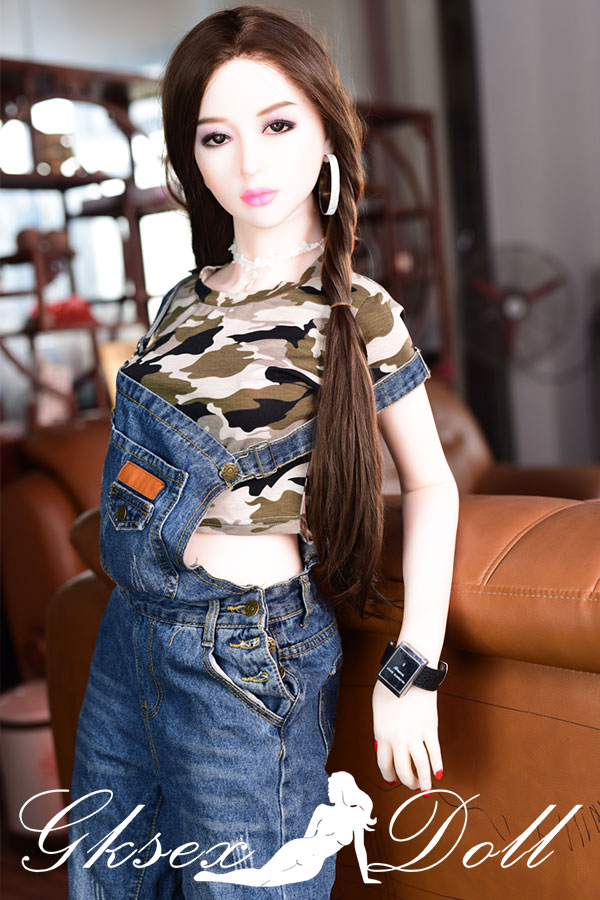 poupée sexuelle06033 02cm A-Cup Skinny Young Love Doll avec de petits seins Marliese sexdoll06033 02 150cm A-Cup Skinny Young Love Doll With Small Breasts Marliese