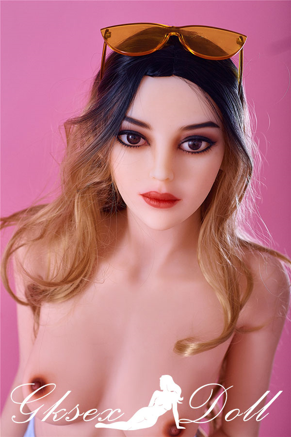 Sexdoll04201 19cm blondýna malá prsa Slim Life Velikost tpe sex panenka emily sexdoll04201 19 165cm Blonde Small Breasts Slim Life Size  TPE Sex Doll Emily