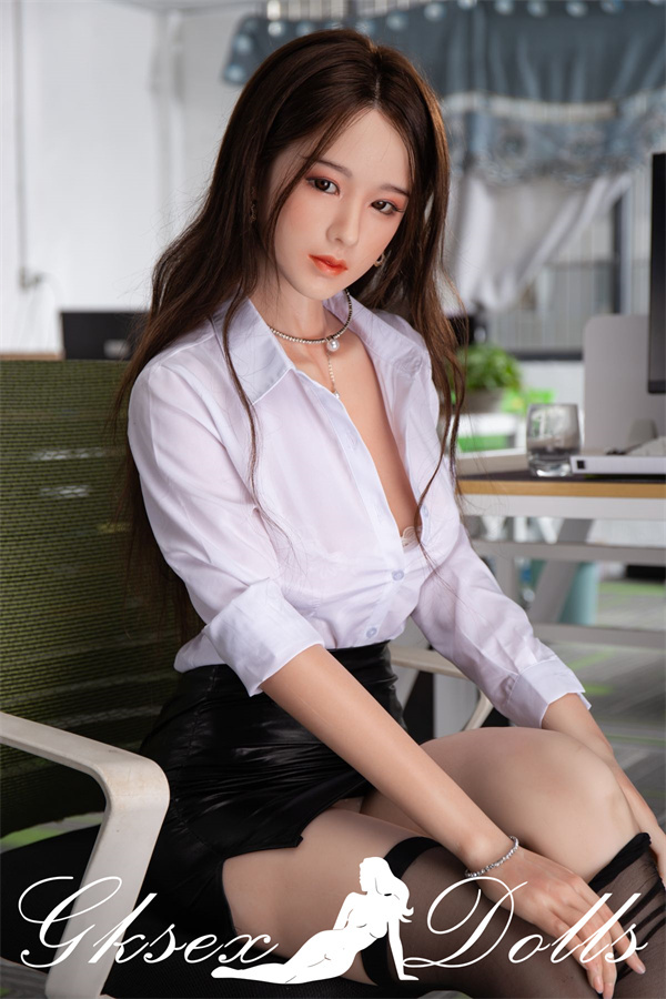 Sexdollovu40 14 27cm pehmeät rinnat Aasian korkealuokkainen kauneus, joka on varustettu Yhdysvaltojen sukupuolihuullissa sexdollOVU40 14 27 170cm Soft Breasts Asian High Class Beauty Stocked in the USA Sex Dolls