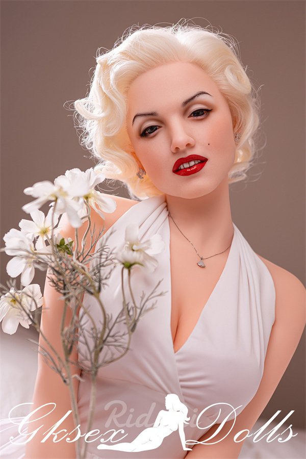 sexdollOVU42 20 13 Lean 165cm Blonde Elegant Noble Silicone Head TPE Body Sex Doll